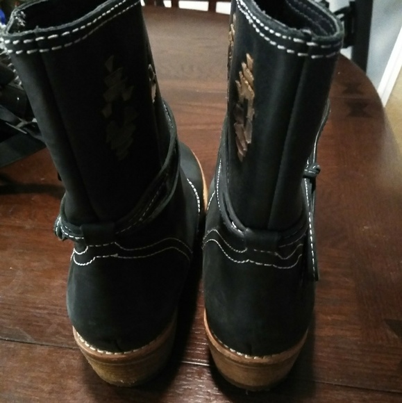 Kensie Leather Boots - Picture 5 of 8